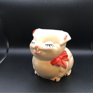 Vintage Shawnee Pottery Pig Creamer Pitcher Ivory With Red Bow